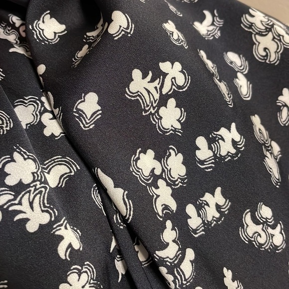 LEWIT one / cold shoulder bow detail long sleeve blouse stretch silk black wht S - Picture 12 of 16